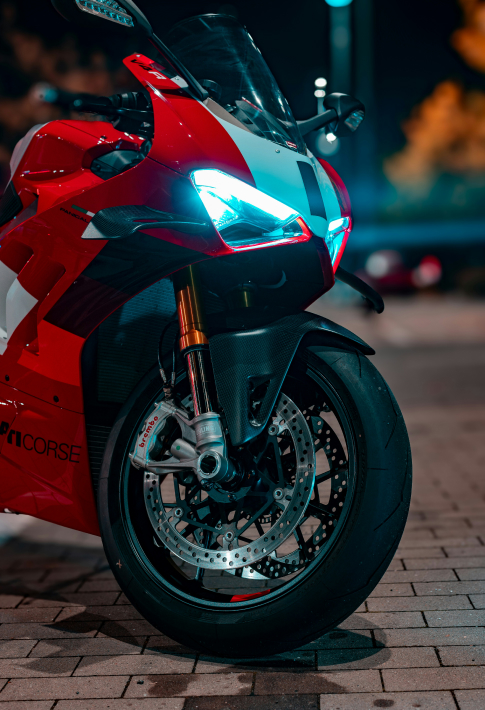 Panigale V4
